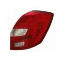 SKODA FABIA BJ 02/08-04/10 HECKLEUCHTE Kombi  RECHTS